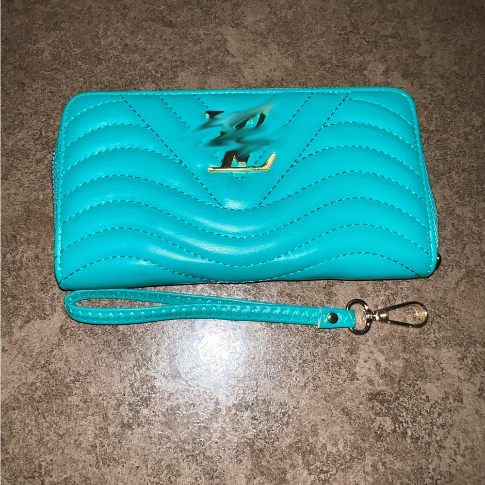 New wallet (discounted)